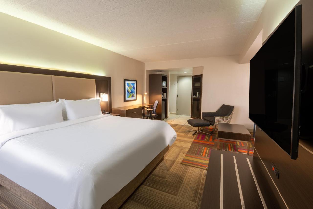Holiday Inn Express Philadelphia Ne-Bensalem By Ihg מראה חיצוני תמונה