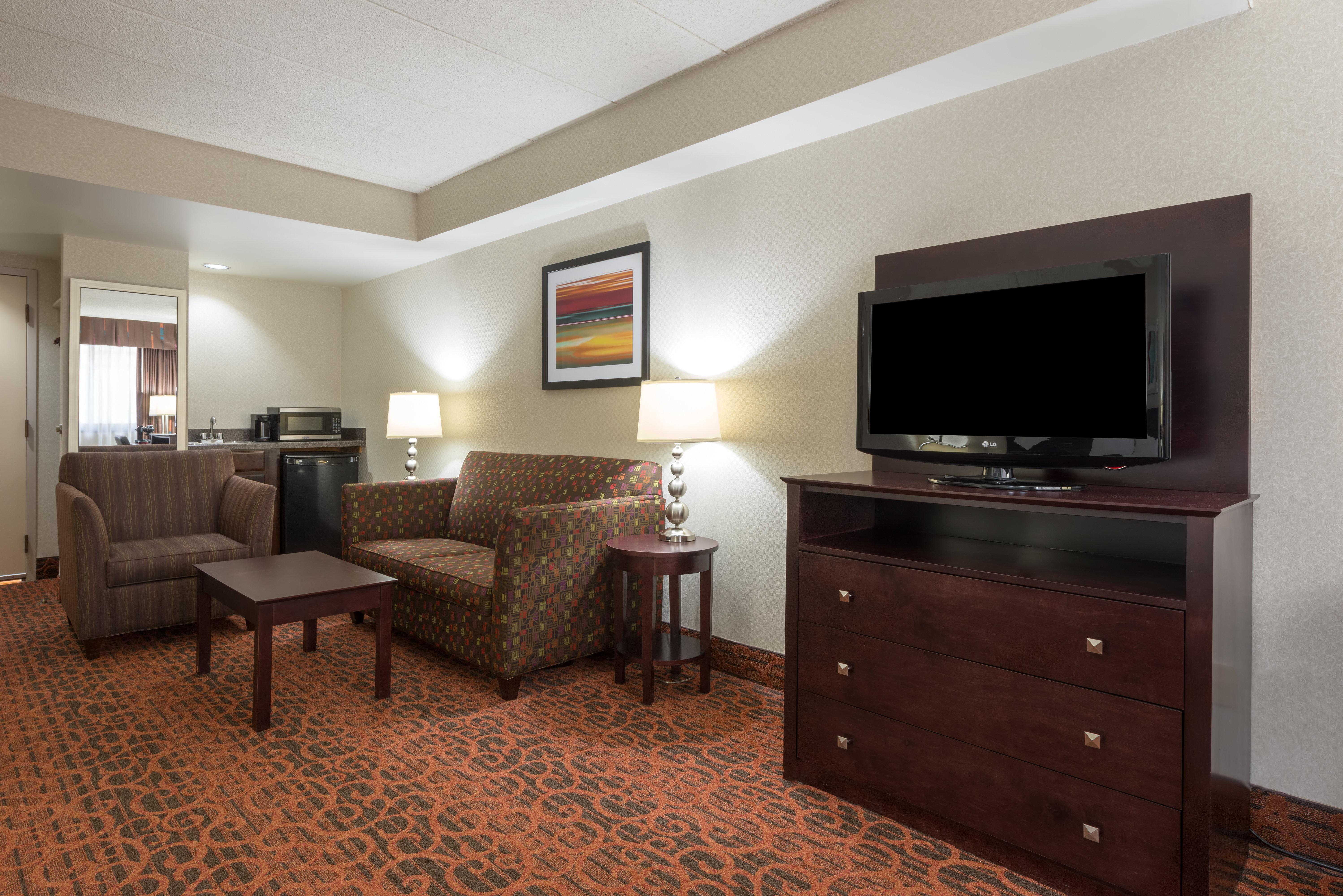 Holiday Inn Express Philadelphia Ne-Bensalem By Ihg מראה חיצוני תמונה